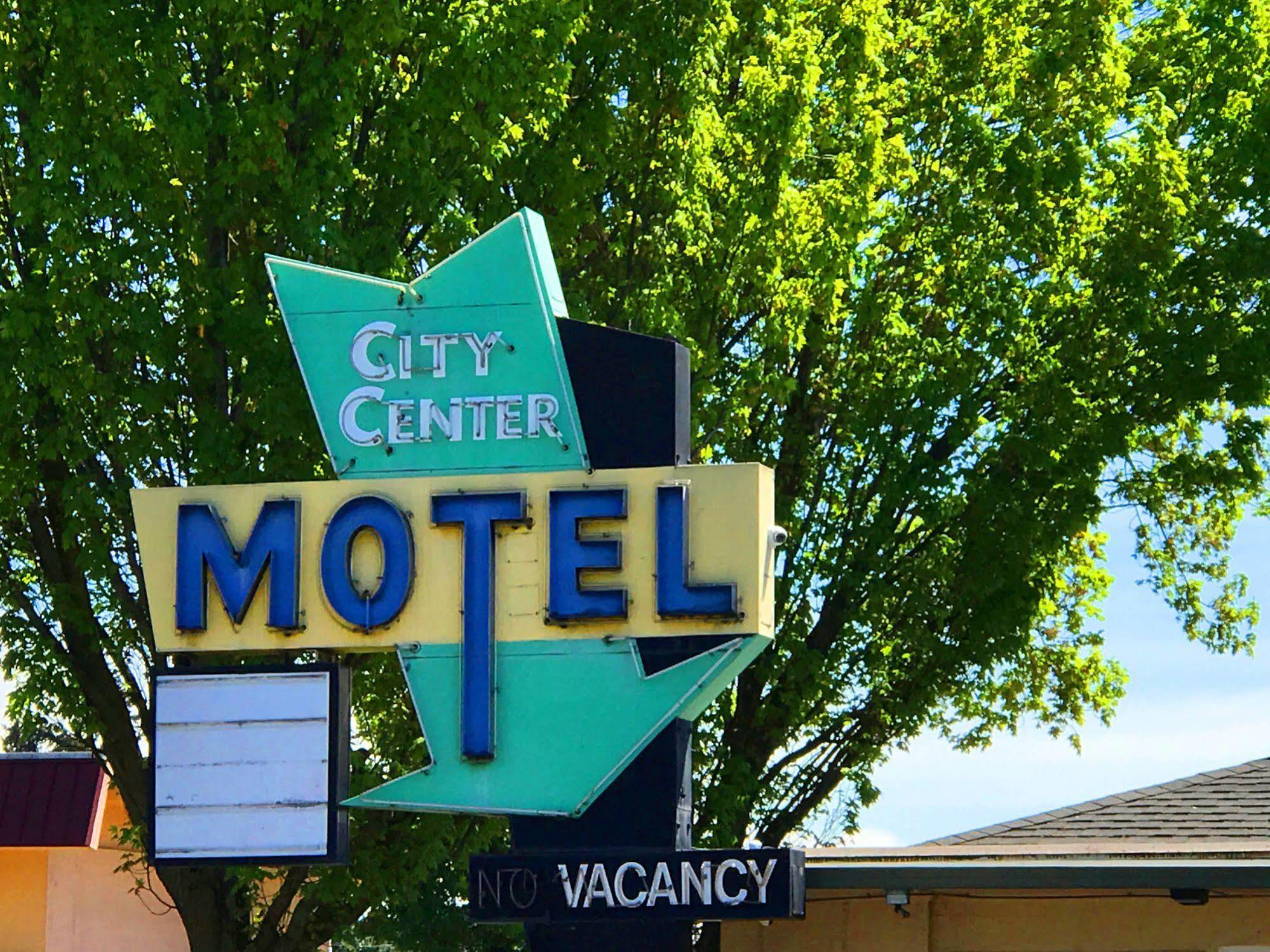 מדפורד City Center Motel מראה חיצוני תמונה
