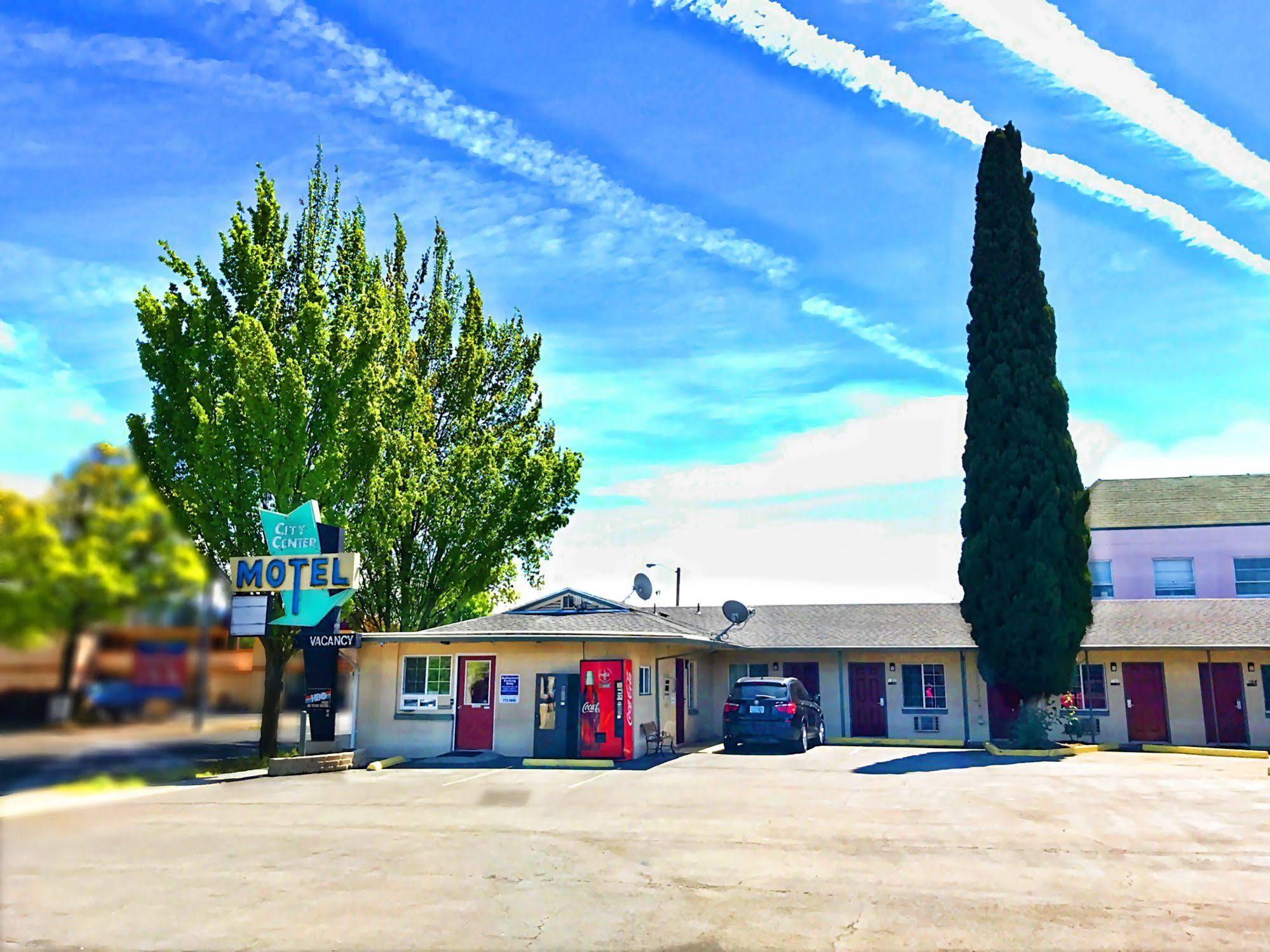 מדפורד City Center Motel מראה חיצוני תמונה