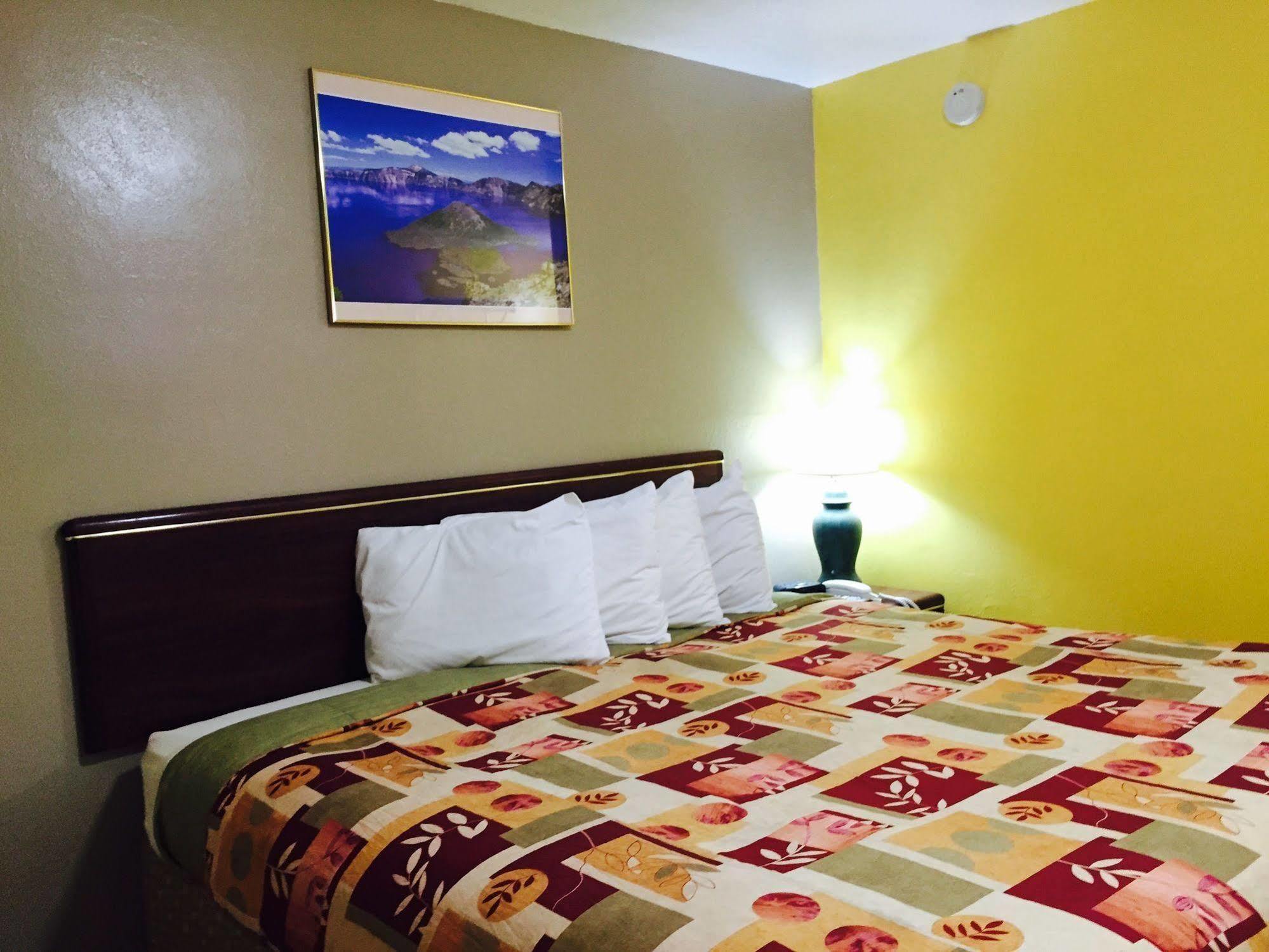 מדפורד City Center Motel מראה חיצוני תמונה